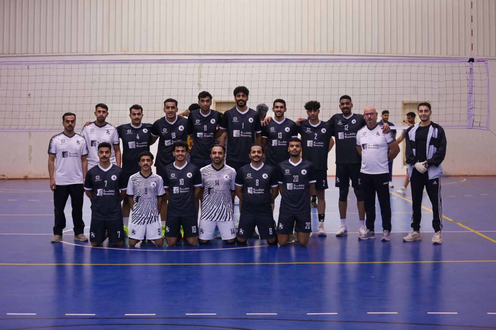 الخبراء يستهل مشواره في الدوري بفوز مستحق على الساحل 3–0