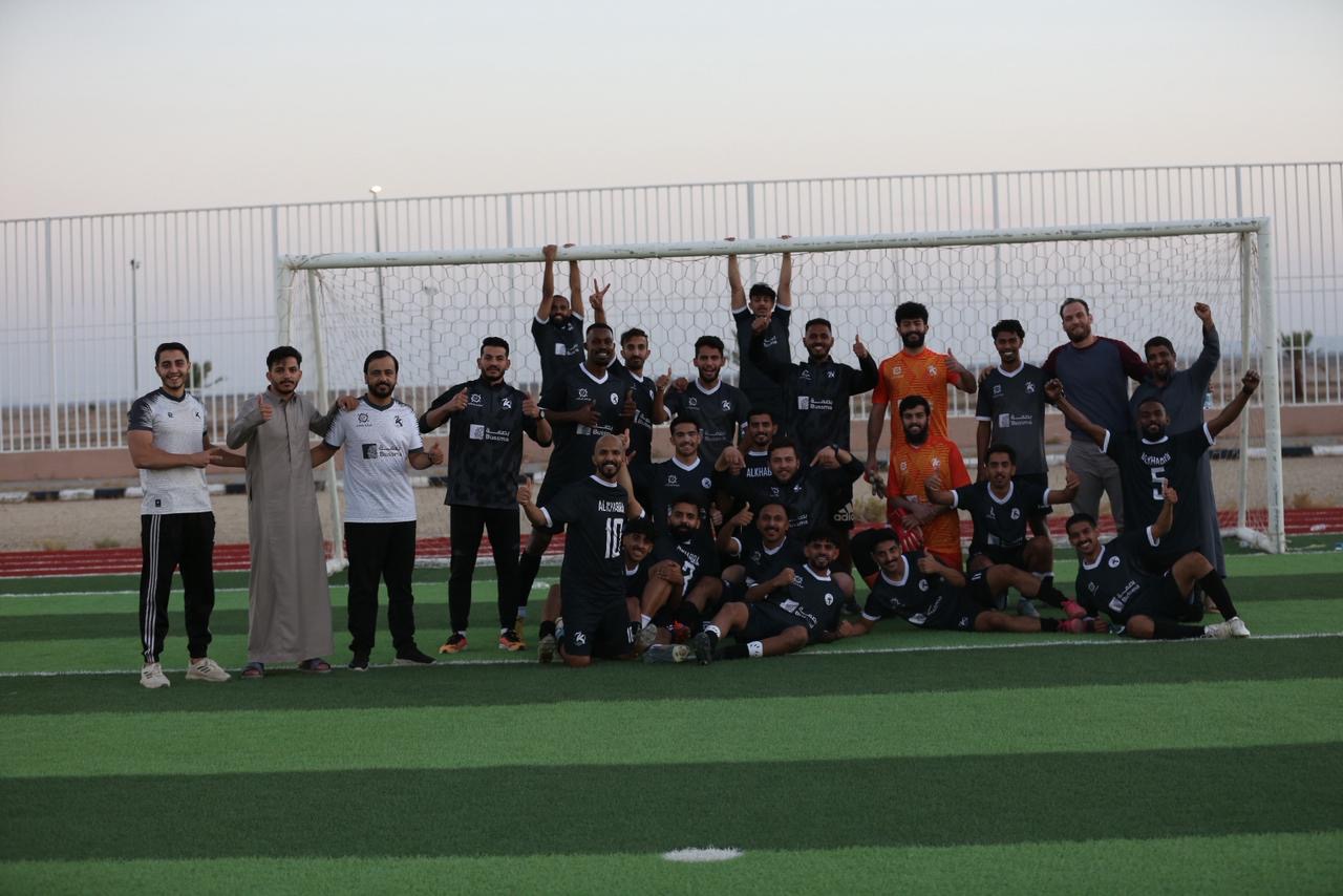 الخبراء يتصدر مجموعته في دوري الدرجة الرابعة ويقترب من التأهل لدور الـ32